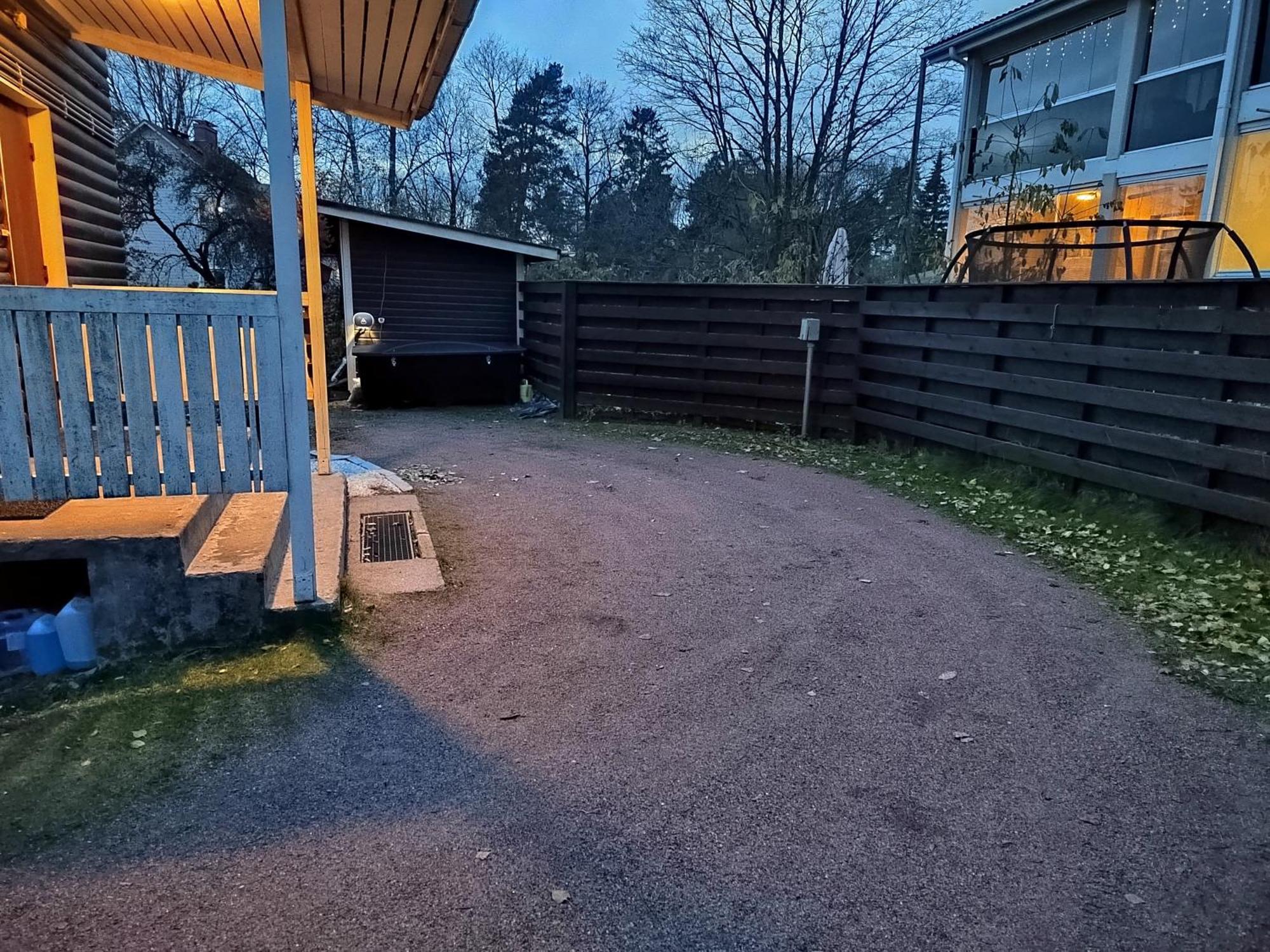 Kalle'S Unluxury Guest House Cl0Sed From 1St Of Feb 2025 Helsínquia Quarto foto